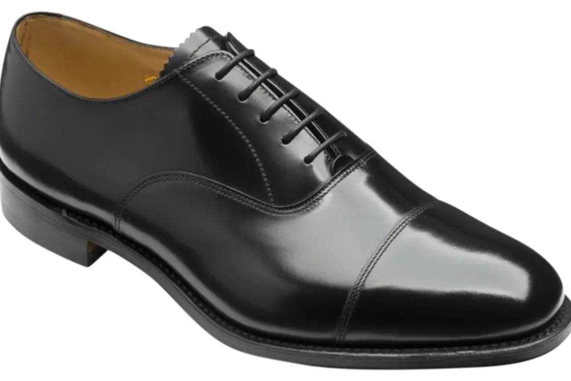 Loake Oxford Toe Cap | Mens Shoes<747 Black Mens Leather Shoes