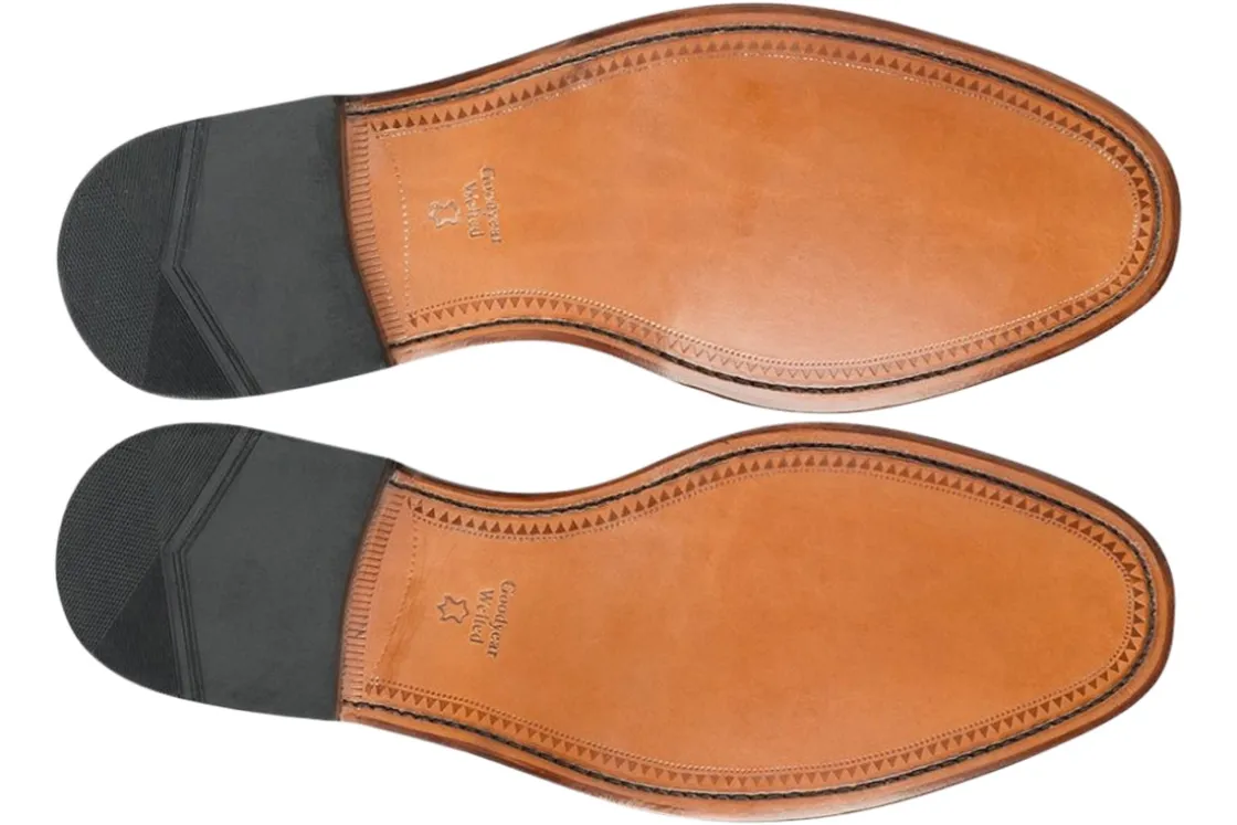 Loake Brogues | Mens Shoes<Royal Mens Leather Brogue Shoes